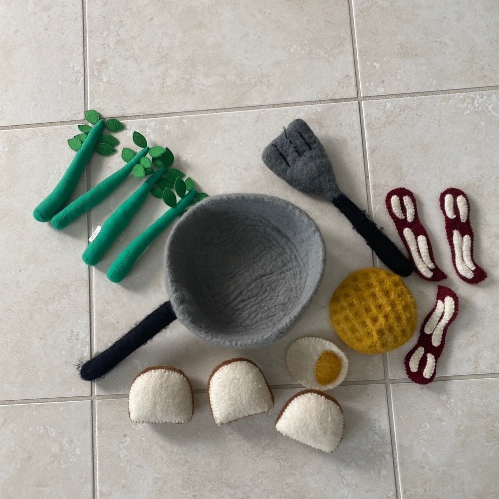 Land of Nod Breakfast Playset